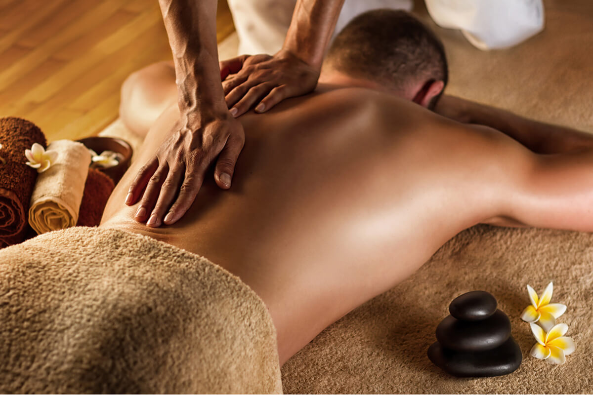 Delightful Erotic Massage by Professional Masseurs
